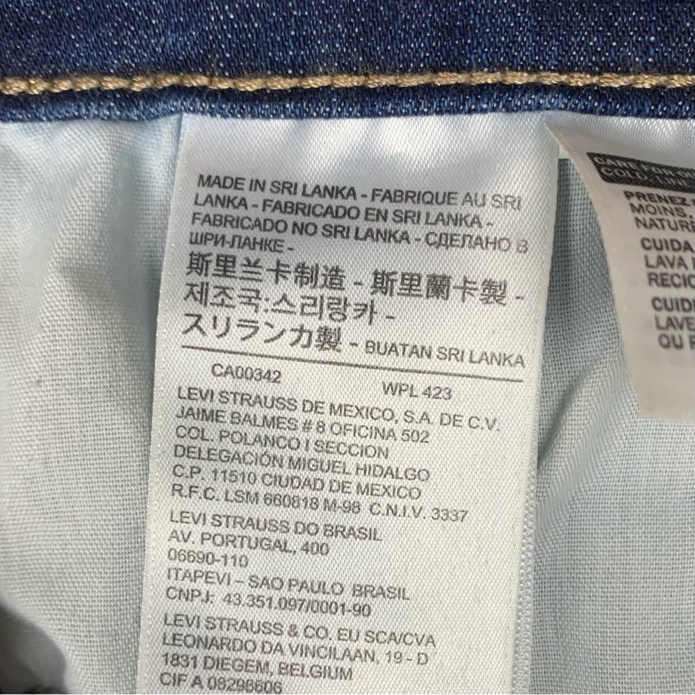 Levi’s Mid Length Denim Shorts Dark Wash size 27 - Picture 11 of 11